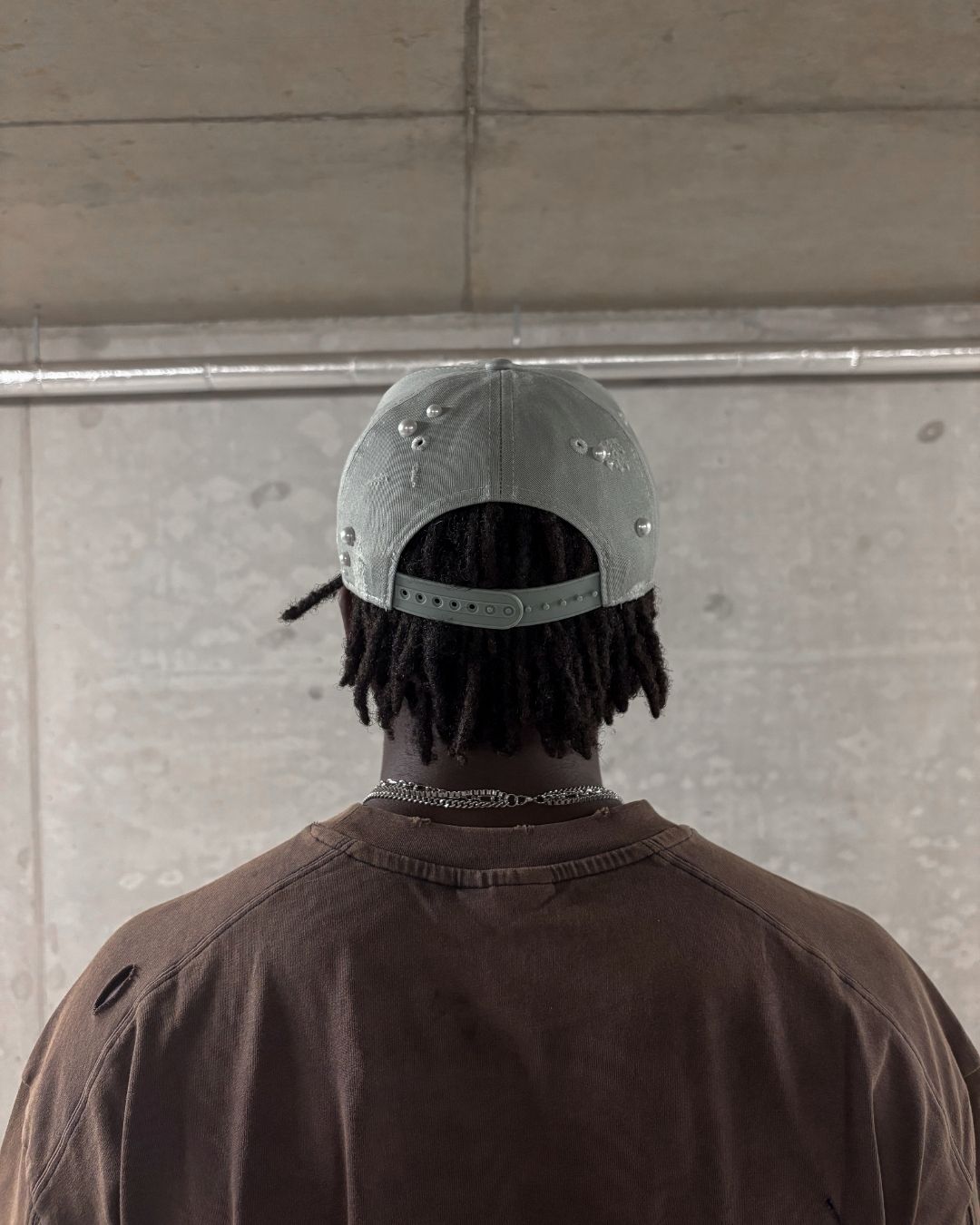 Graue pearl Cap Größenverstellbar